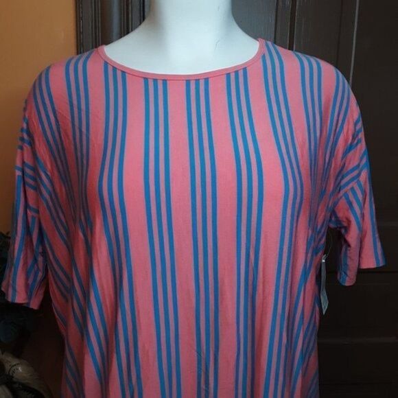 Blouse LulaRoe Irma Women's Top size 2XL (NWT) - Picture 10 of 10